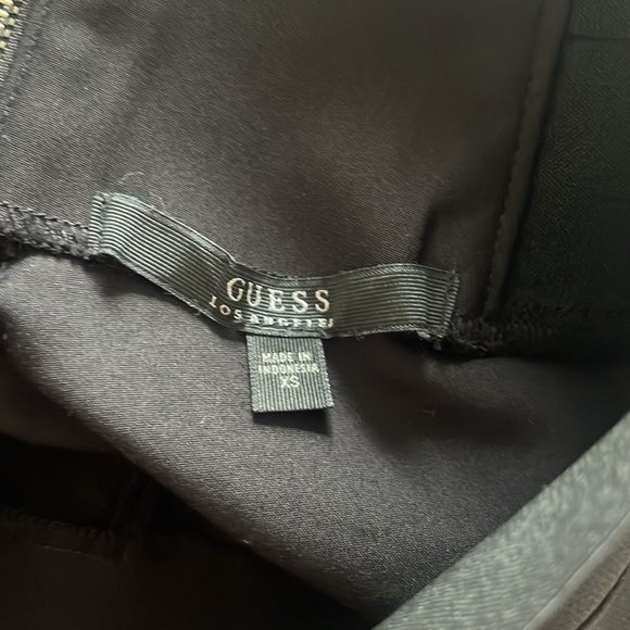 Guess shorts - Picture 3 of 3